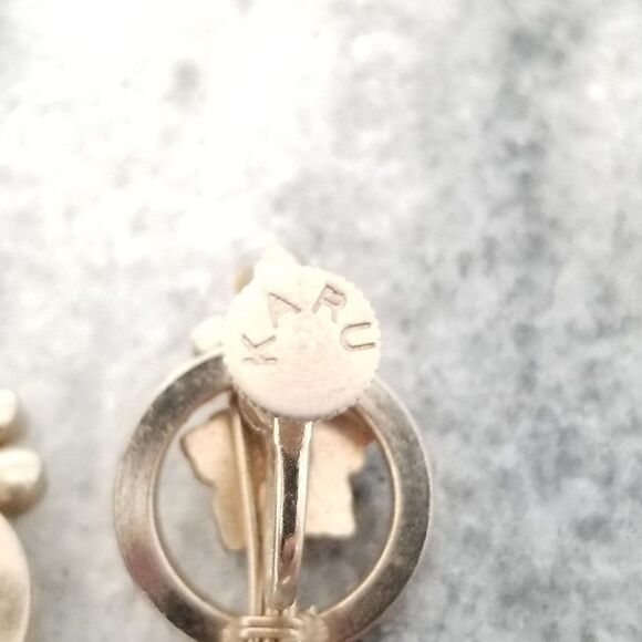 Vintage Karu Rhinestone Flower Clip On Earrings, Screw Backs, Retro Estate - Picture 4 of 6